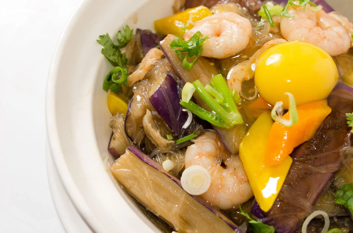 Shrimp, vegetables and egg in the Asian Jewels website gallery. This is a broader-menu photograph, not a dim sum portion.